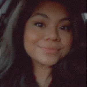 Meet your Posher, Yasmin